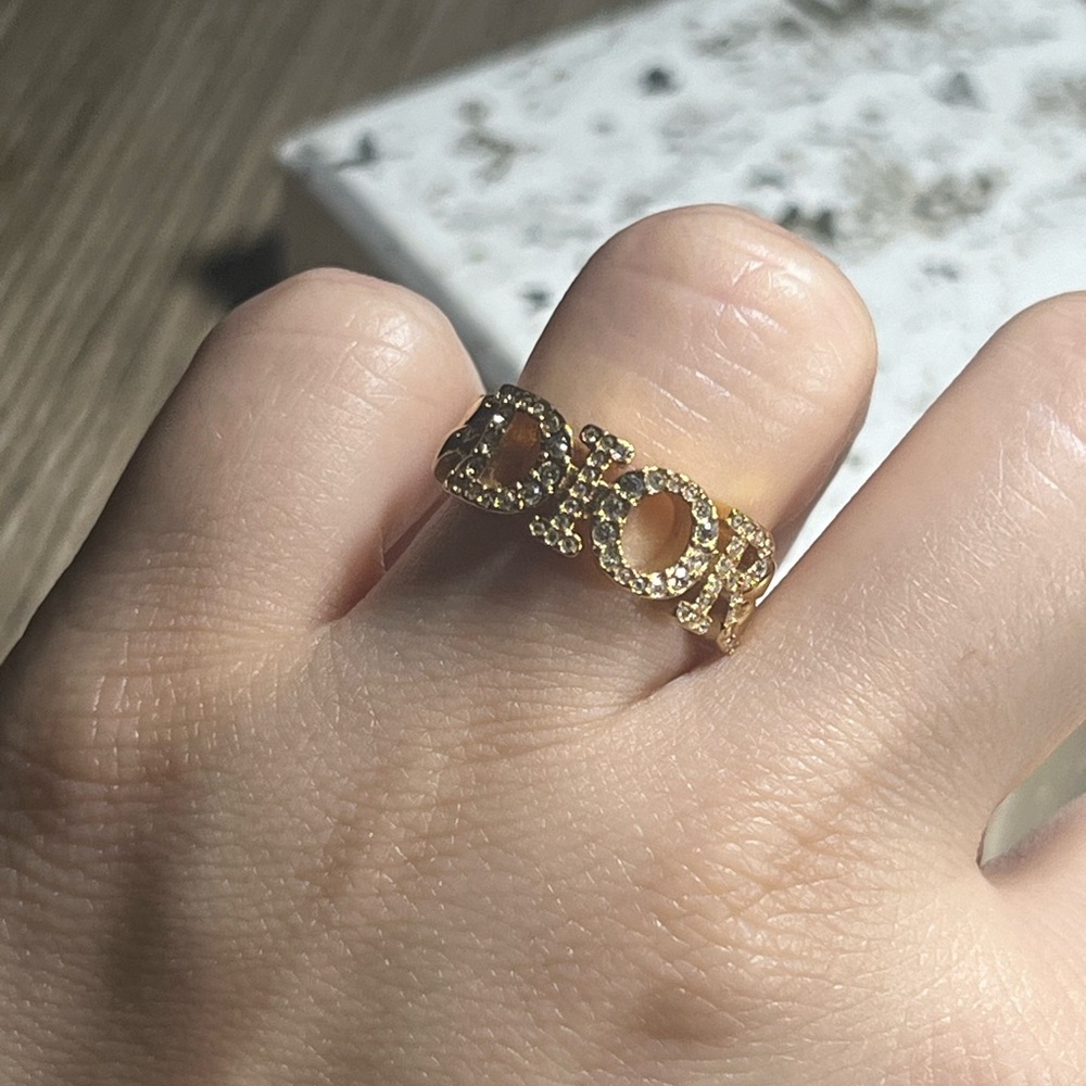 Dio(r)evolution Ring